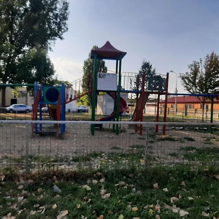 Appartamento Eli Gran Varadino Esterno foto
